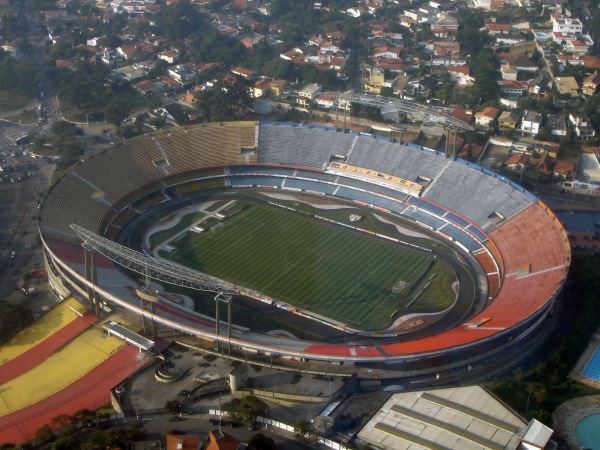 Estádio Cícero Pompeu de Toledo