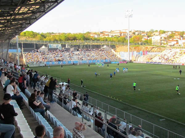 HNK Hajduk Split - Utakmicu Hajduk 🆚 Varaždin možete gledati #uživo na  #HajdukDigitalTV-u! #AjmoBijeli ❤️💙