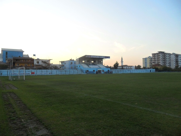 Stadiumi Kamza